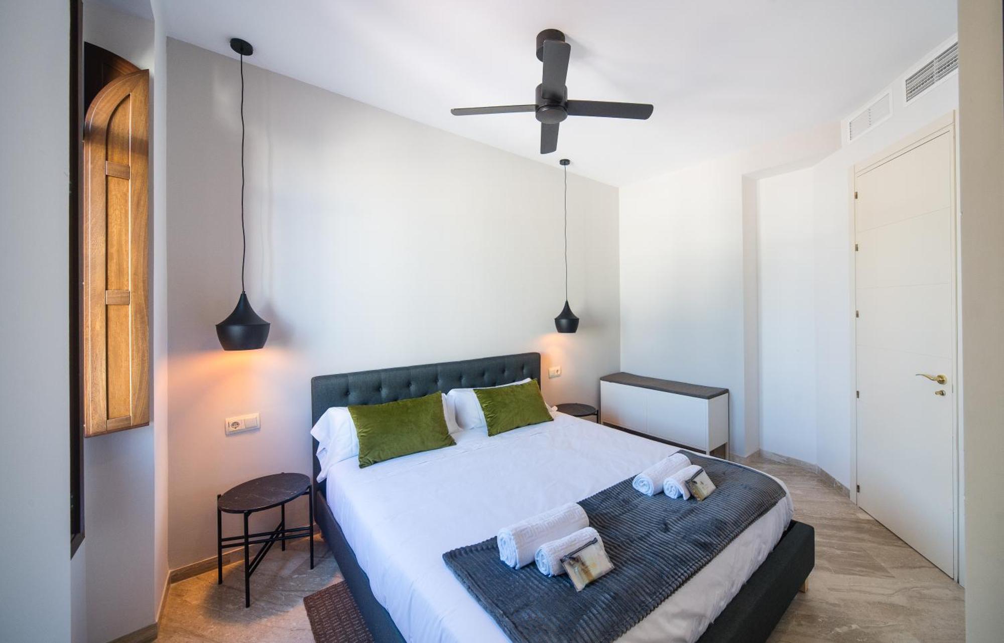 Appartement Exclusive Triplex With Private Terrace à Séville Extérieur photo