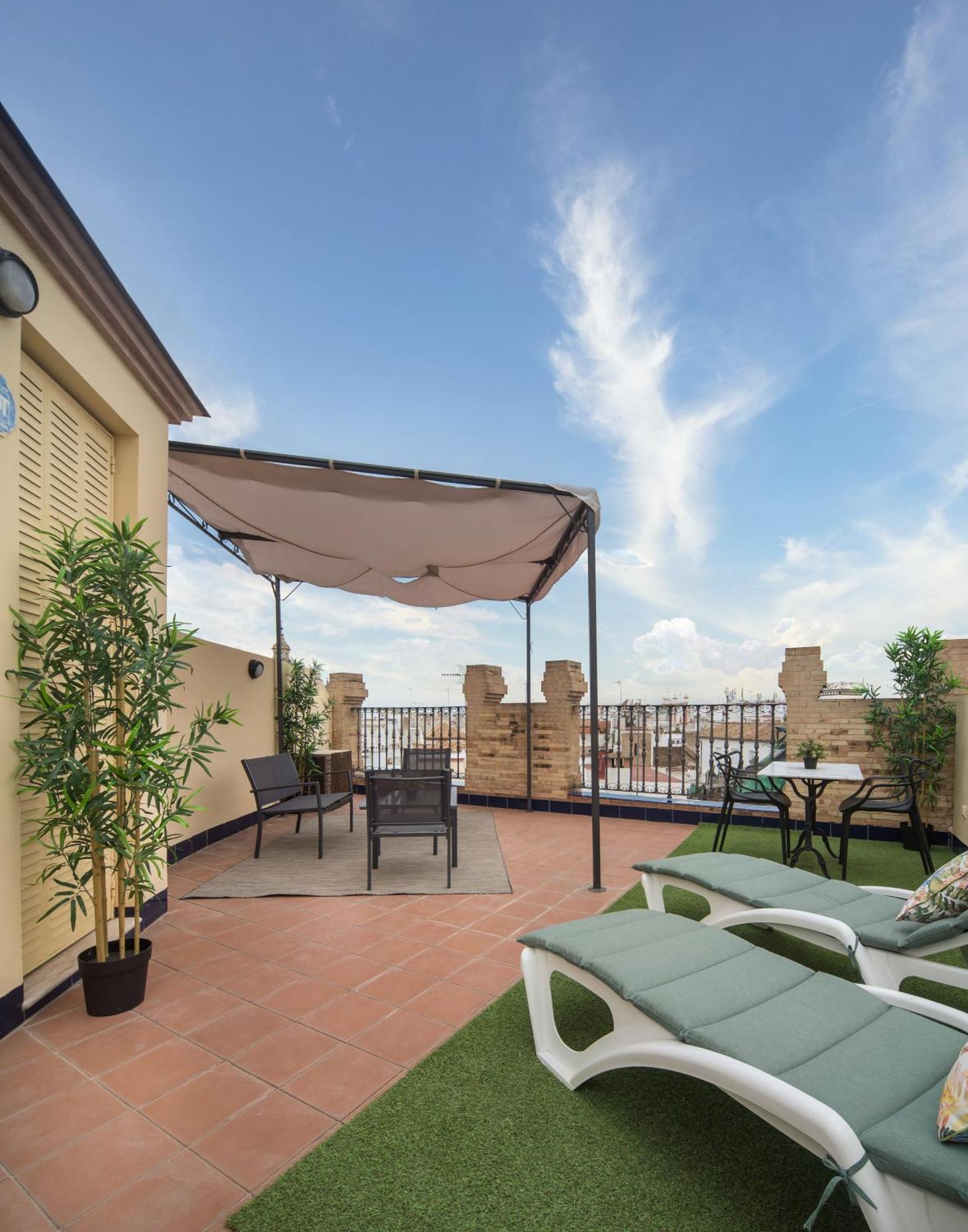 Appartement Exclusive Triplex With Private Terrace à Séville Extérieur photo